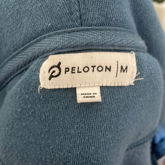 Peloton Hoodie Size Medium - Picture 6 of 6